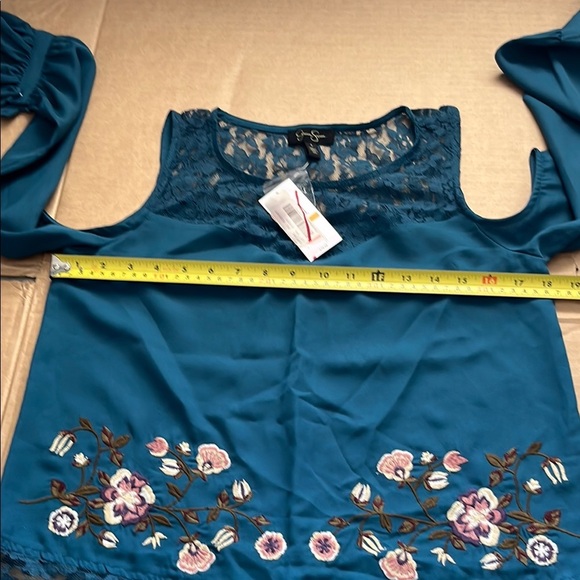 Jessica Simpson Blue Bell Sleeve Embellished Blouse - Picture 4 of 10